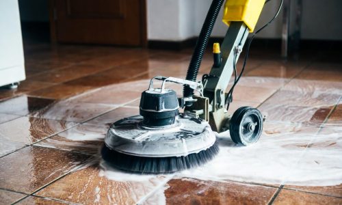 equipamentos profissionais para limpeza de pisos em goiás