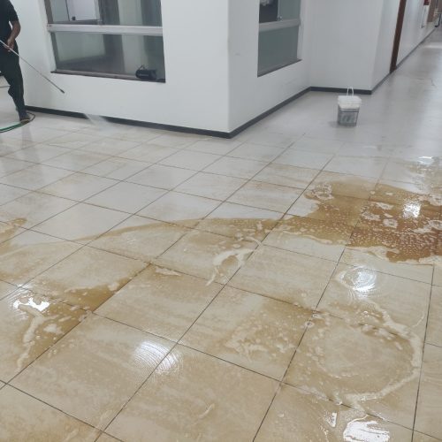limpeza de piso externo em Goiânia