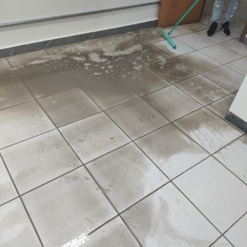 restauração de piso porcelanato em Goiânia